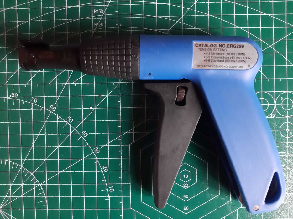 Nylon Cable Tie Plier with Crimping and Cutting Function513564975857018882