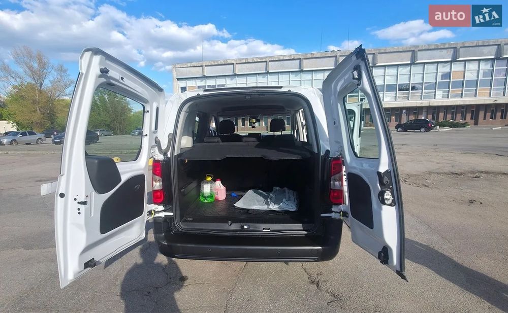 Opel Combo Life 2023, 1.5 дизель.