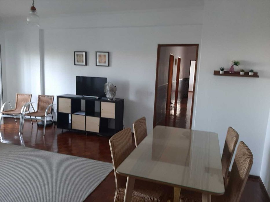 Quarto exclusivamente para rapaz estudantes da Universidade