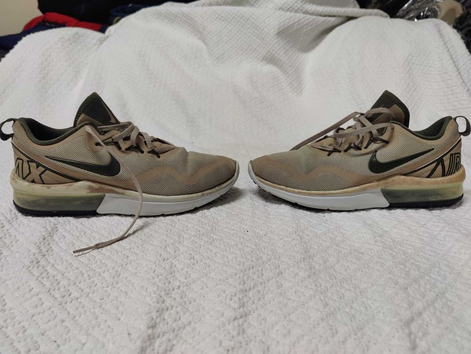 Sapatilhas Nike Airmax tam. 42.5 em muito bom estado.