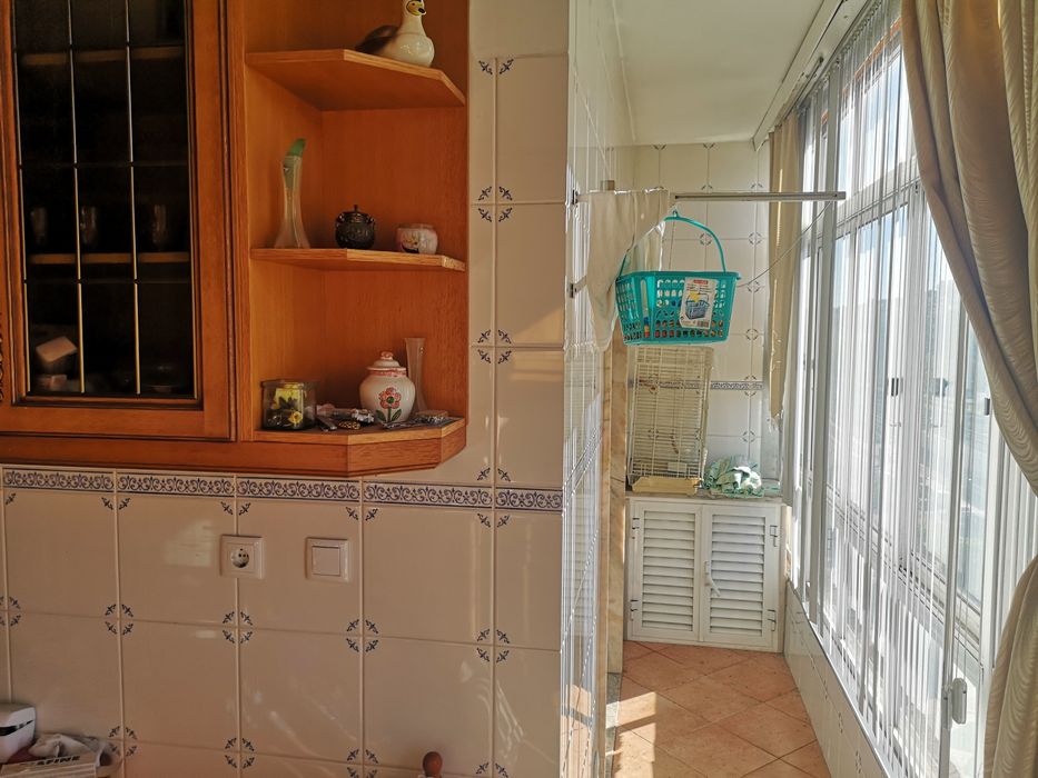 Apartamento T2 em Agualva-Cacém