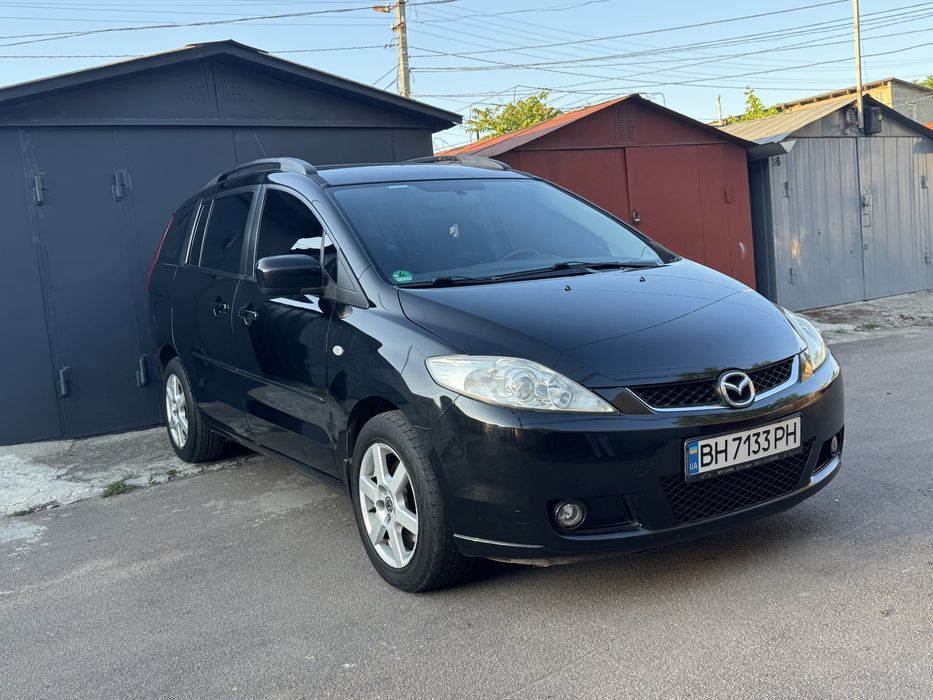 Продам свой семейный автомобиль мазда 5