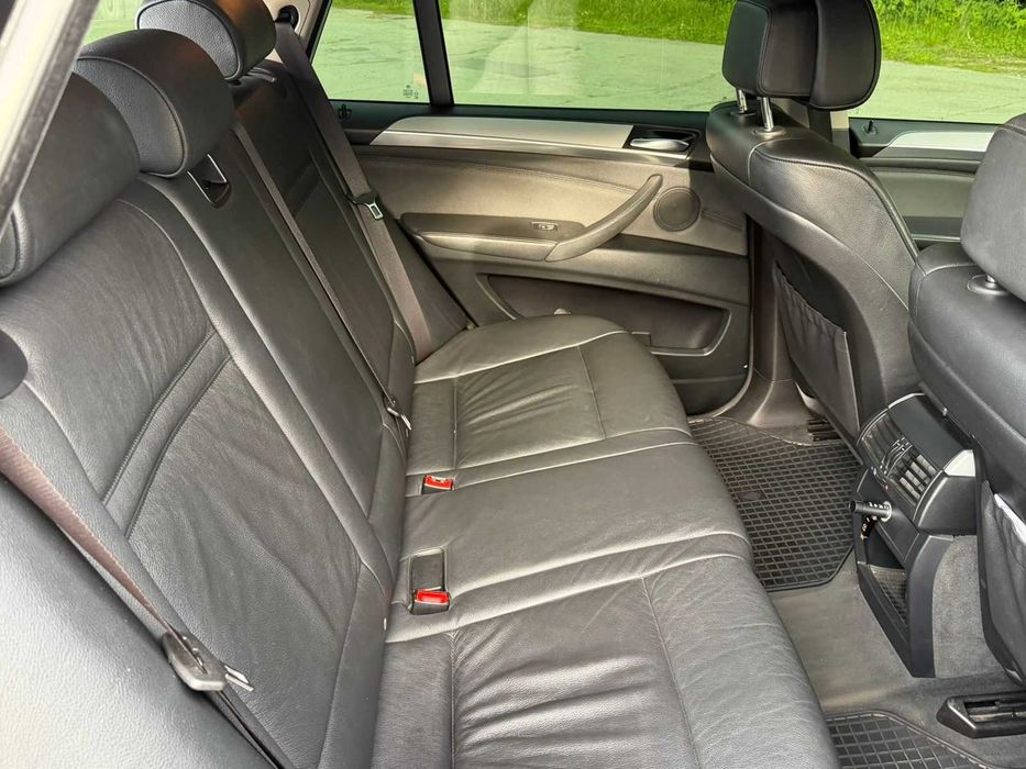 Продам BMW X5 E70