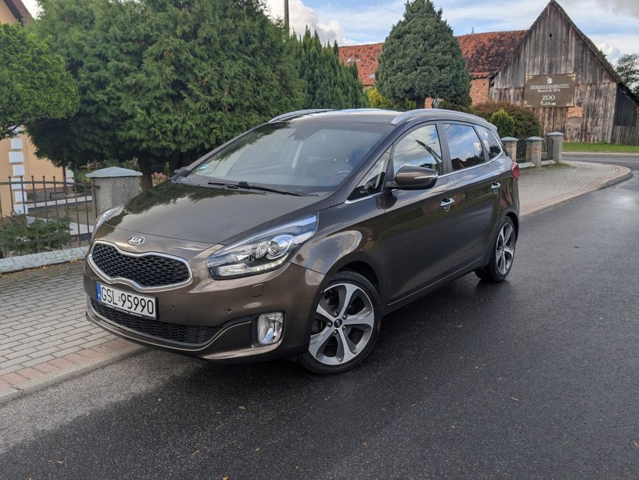 Kia Carens
