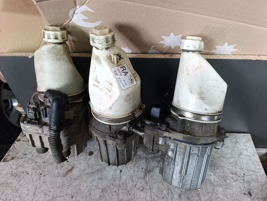 Електрогидроуселитель ЕГУР Опель Астра Н Зафір В