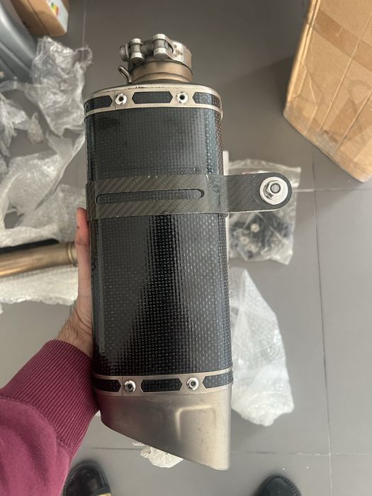 Akrapovic tracer 9 original