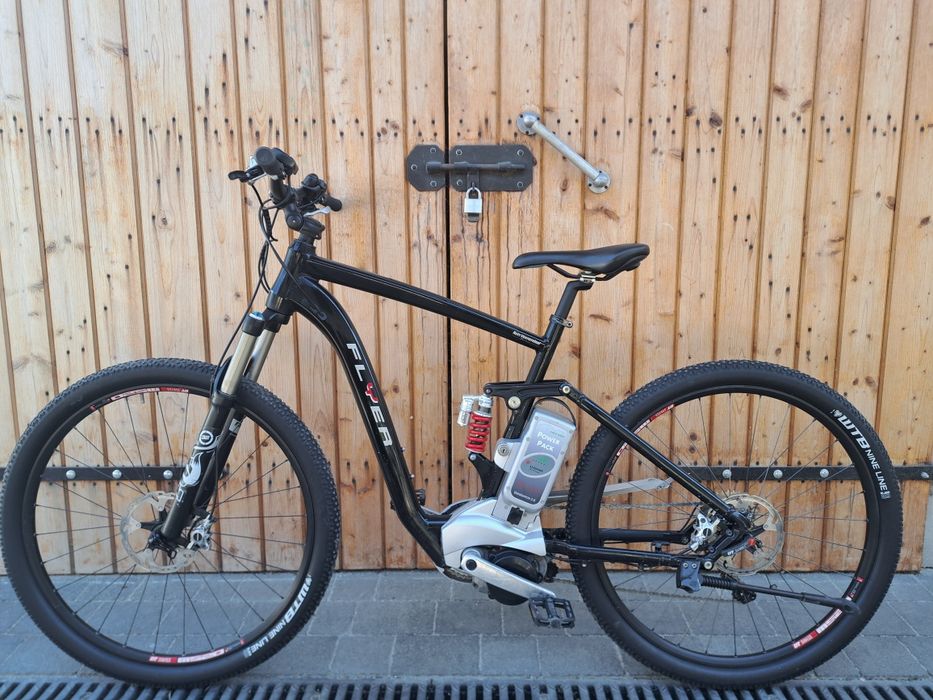 45 Rower Elektryczny FLYER Panasonic górski MTB full FOX L