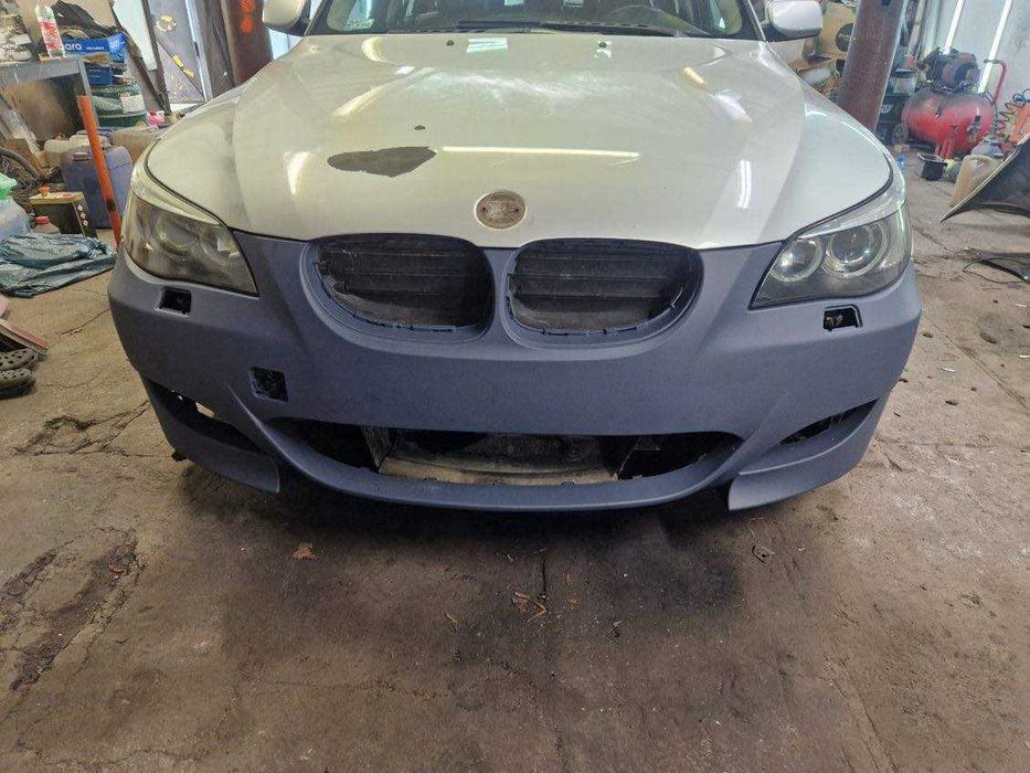 Zderzak Przód M5 LOOK BMW E60 E61 03-10 M5 LOOK Zderzak