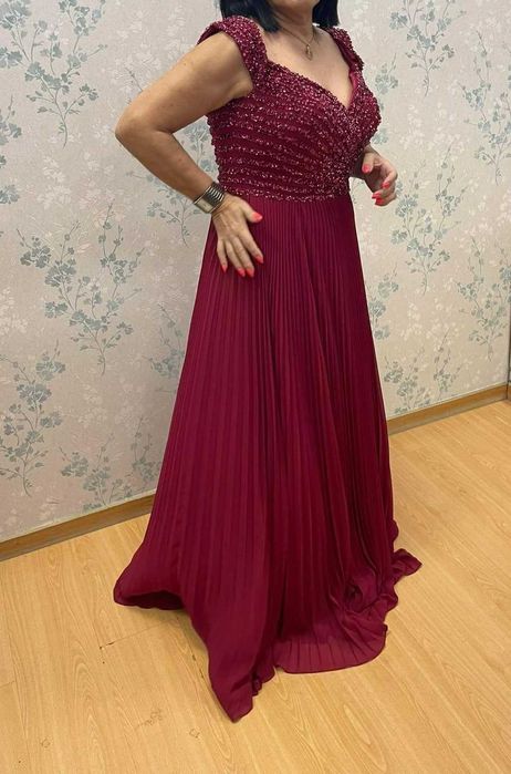 Vestido de cerimónia como novo