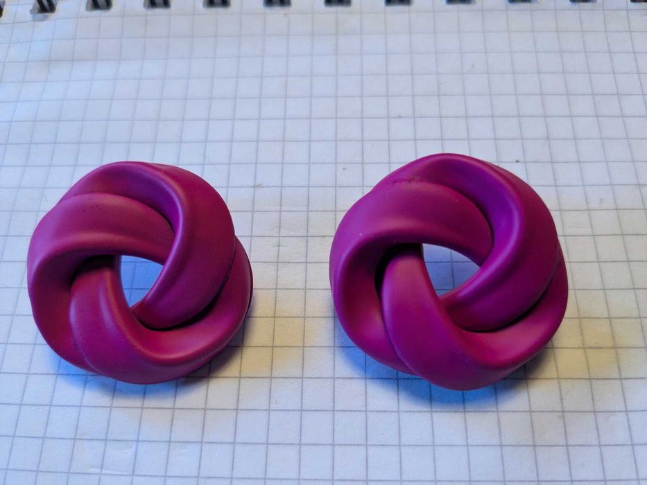 сережки вінілові, цвяшки