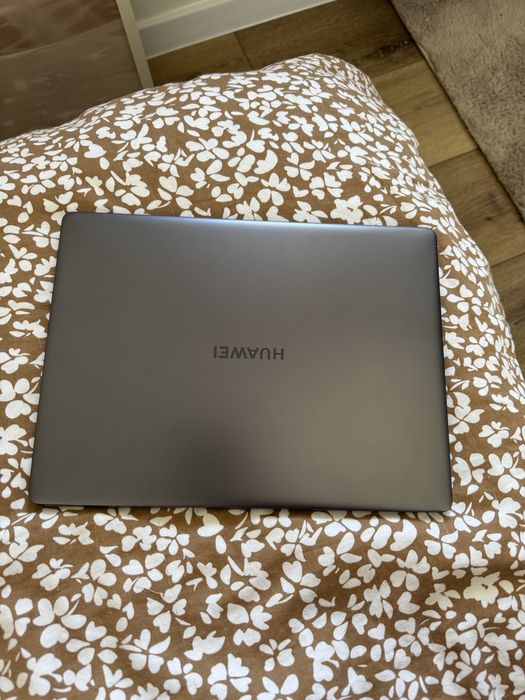 Huawei MateBook 13