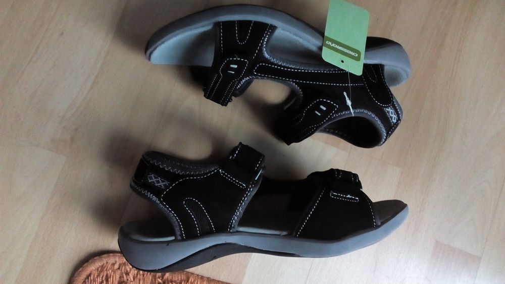 Nowe sportowe Sandały 38 wkładka 24 cm skórzana wkładka
