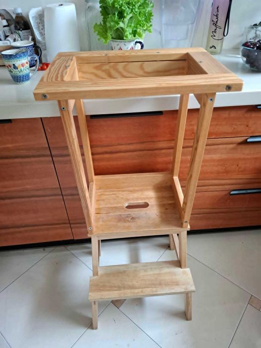 Kitchen helper handmade do małej kuchni, pomocnik kuchenny dla dziecka