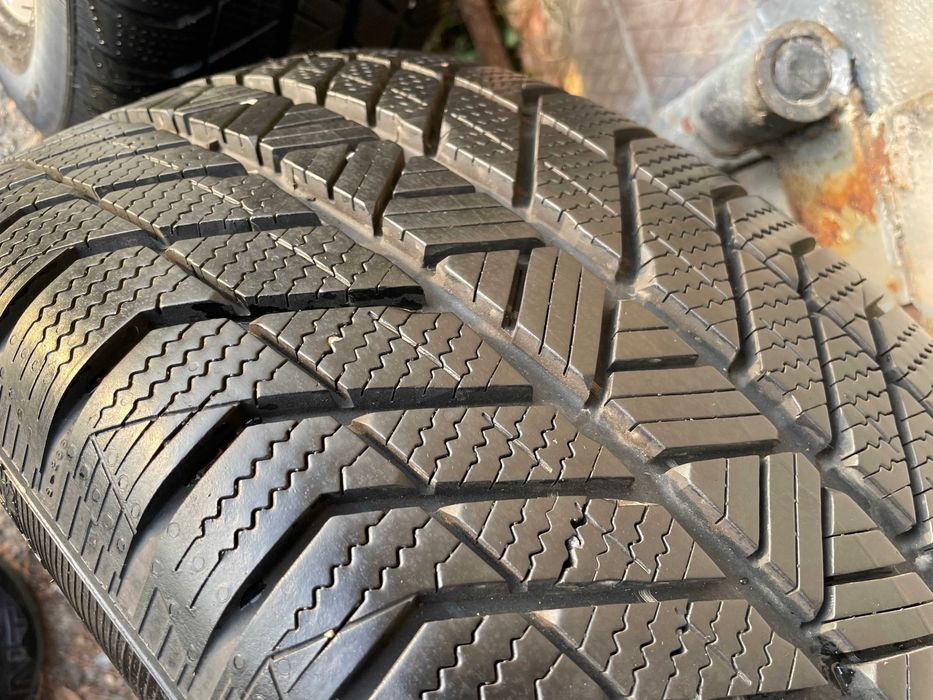 Зима 235/55R18 PLATIN - 2шт. - 2024 - как НОВЫЕ Есть и другие шины