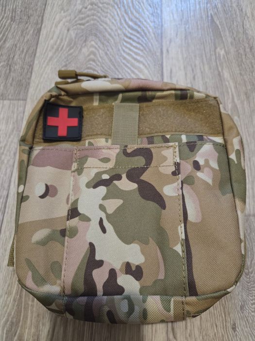 Стегнова аптечка-підсумок