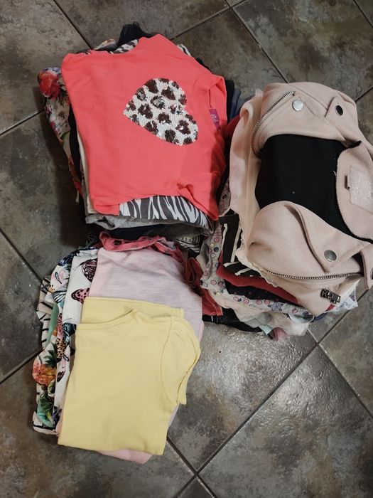 Mega paka ubrań dziewczęcych bluzki,sukienki,kurtki,tuniki