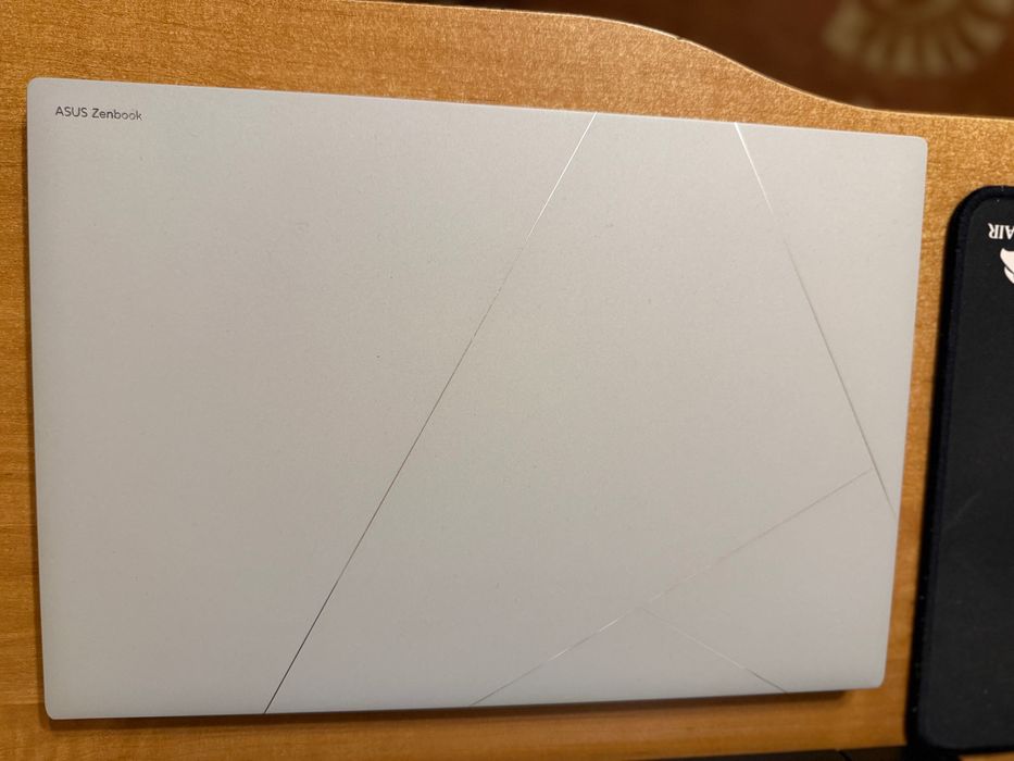 Okazja  Asus Zenbook 16 cali na gwarancji