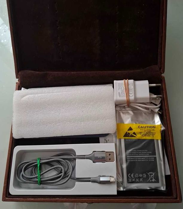 Смартфон Самсунг