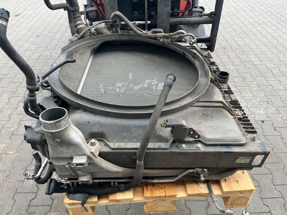 Komplet chłodnic Mercedes Actros arocs antos Mp4