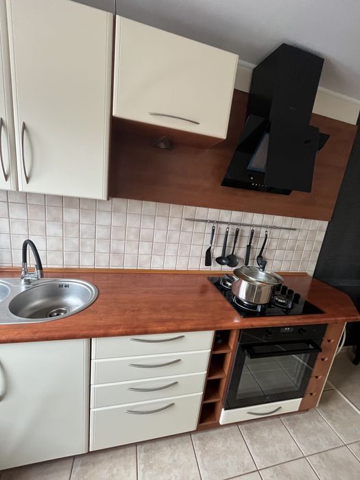 Meble kuchenne w dobrym stanie