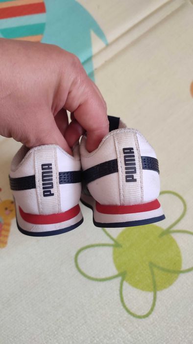 Дитячі кросівки білі Puma 22 розмір, 14 см
