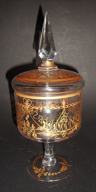 Decanter antigo em cristal moldado