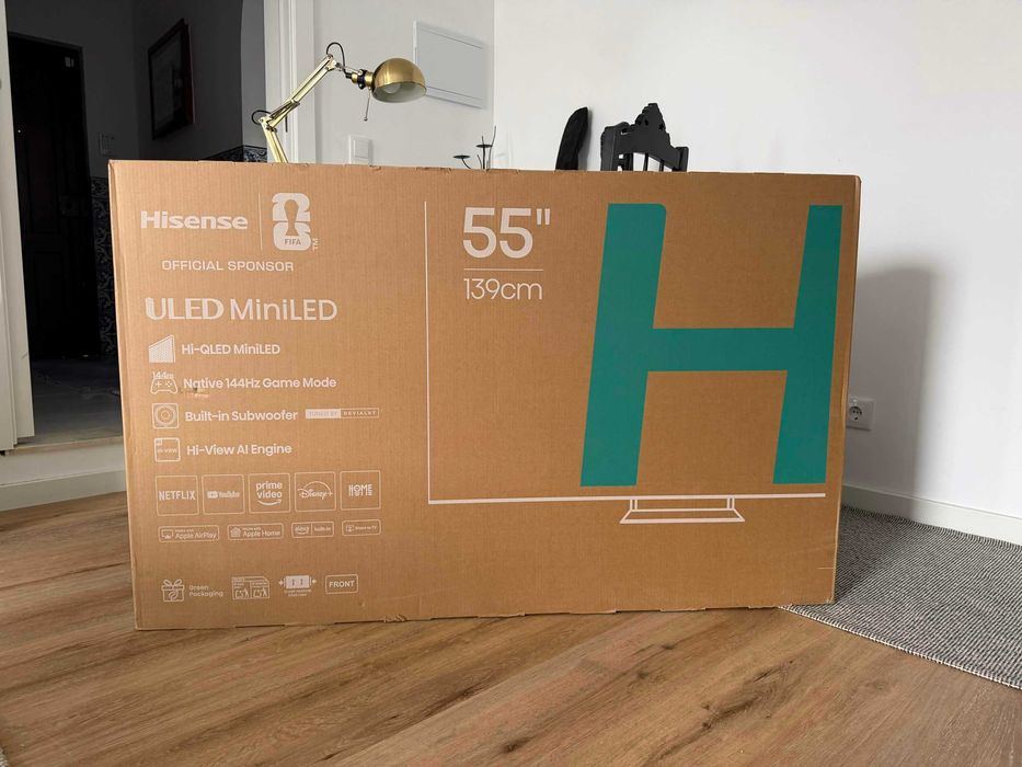 Televisão Smart TV Hisense Series E8S (2026) 55"