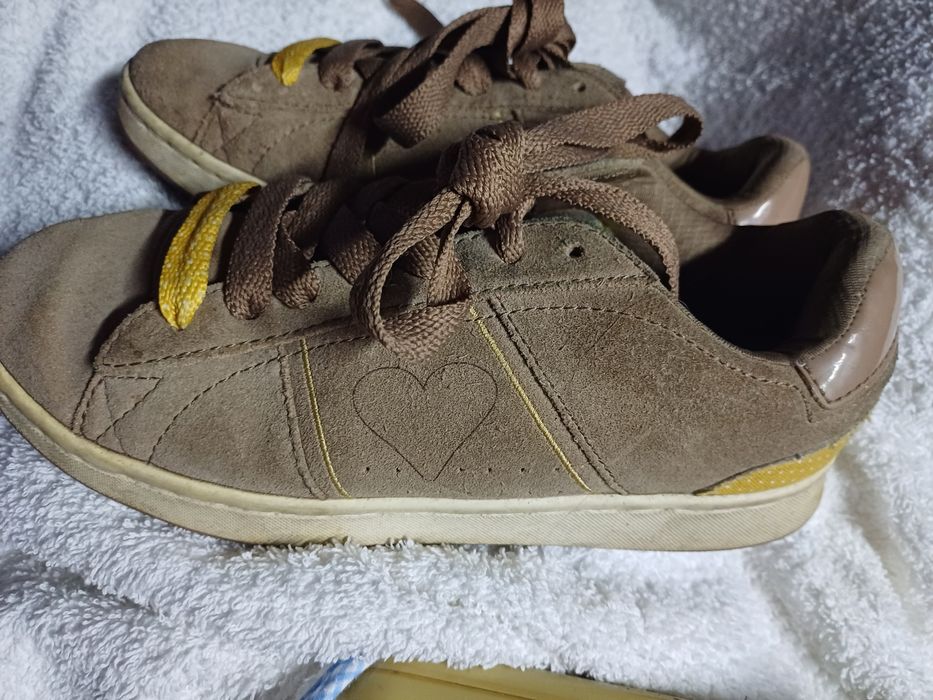 Vende se Sapatilhas  Bershka