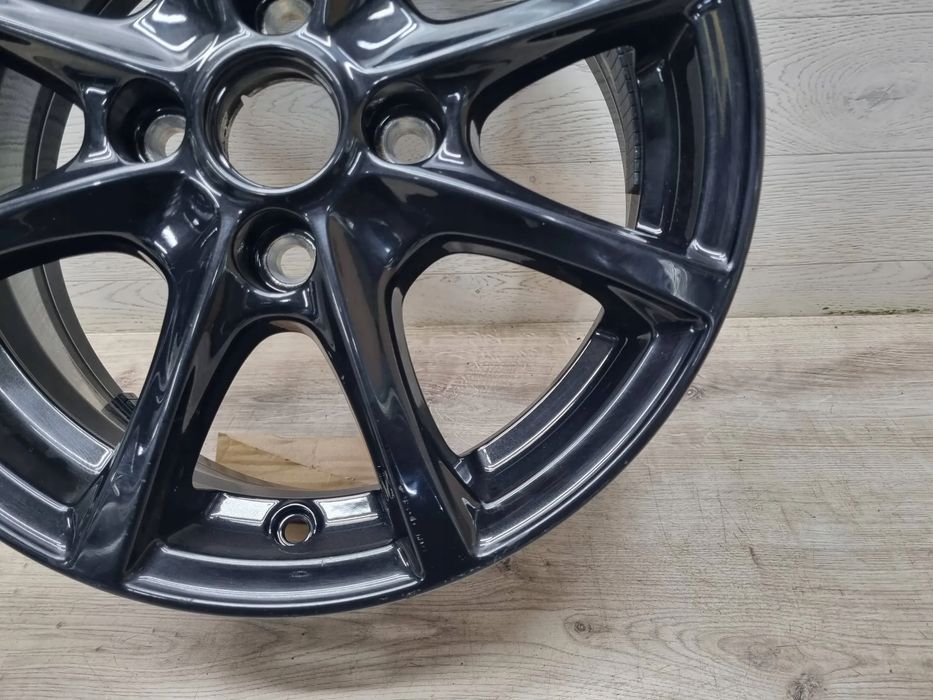 felga ford fiesta 6.0jx15h2 et45 4x108 h1bj1007j1a