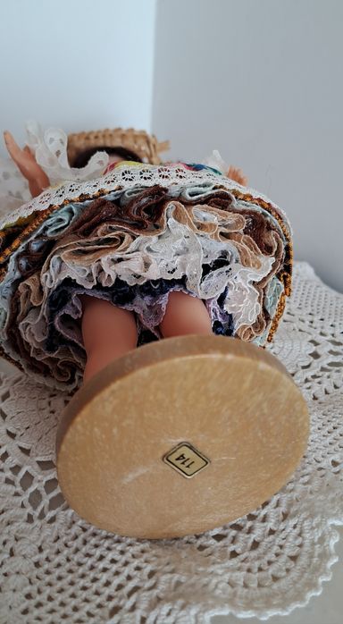 Boneca antiga Nazarena nova em caixa de origem