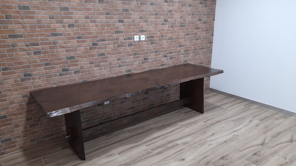 Mesa de madeira rústica