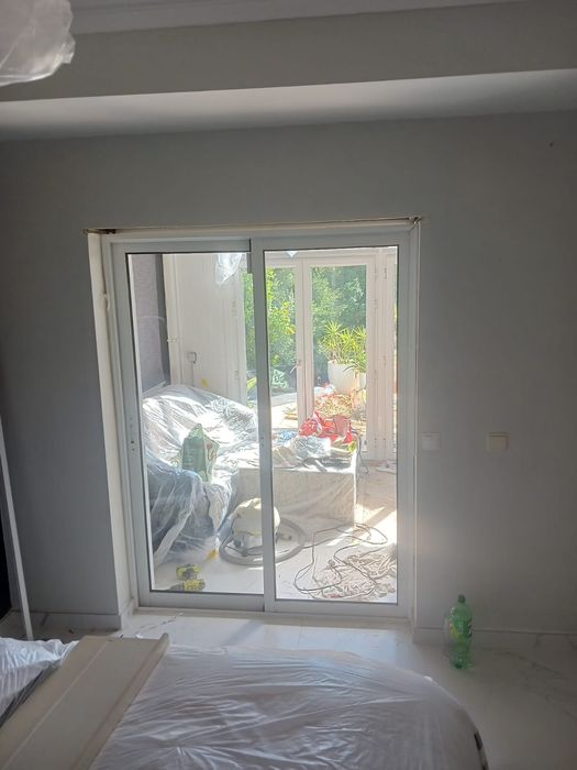 Janela de correr em alumínio