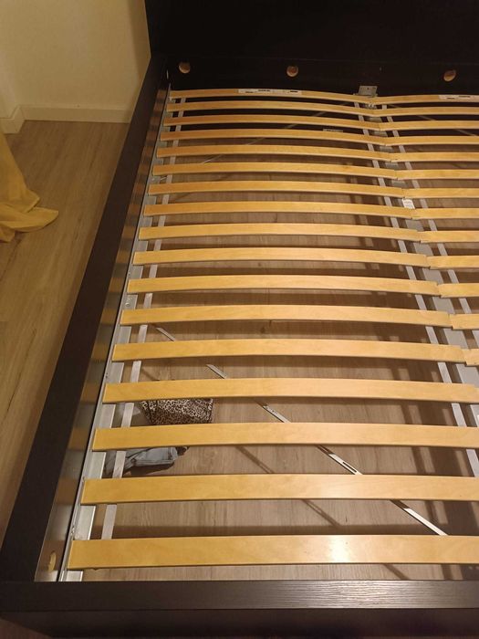 Cama Malm do IKEA 180x200 cm preta