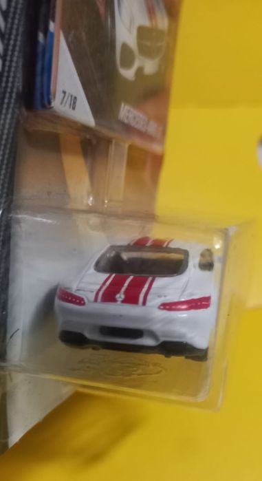Mercedes-amg GT majorette