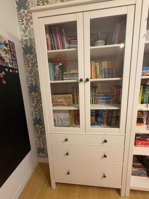 Zestaw mebli pokojowych Ikea Hemnes