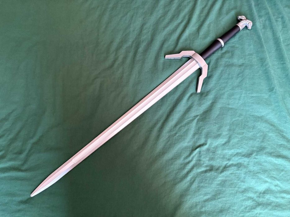 Сувенірний ігровий меч школи вовка Відьмака Геральта