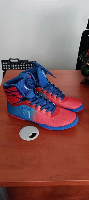 Nowe buty bokserskie zapaśnicze mma rozm 42