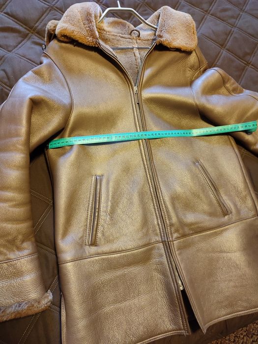 Дублянка жіноча натуральна, розмір 46-48.