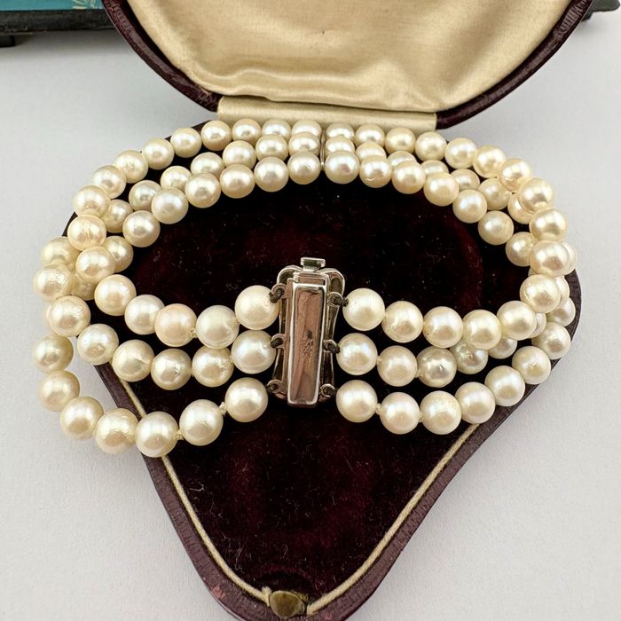 Retro bransoletka perły akoya 3-rzędowa złoto 14 k szafiry 20.5 cm