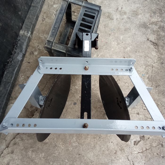 Дисковый окучиватель