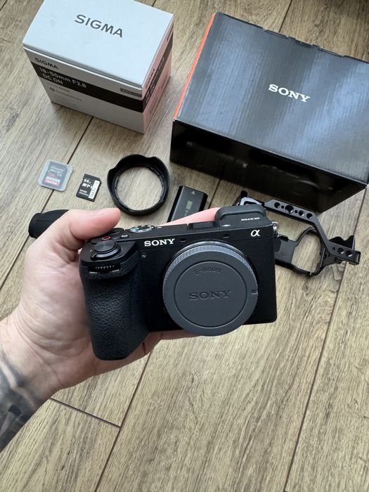 Sony a6700 body стан ідеал