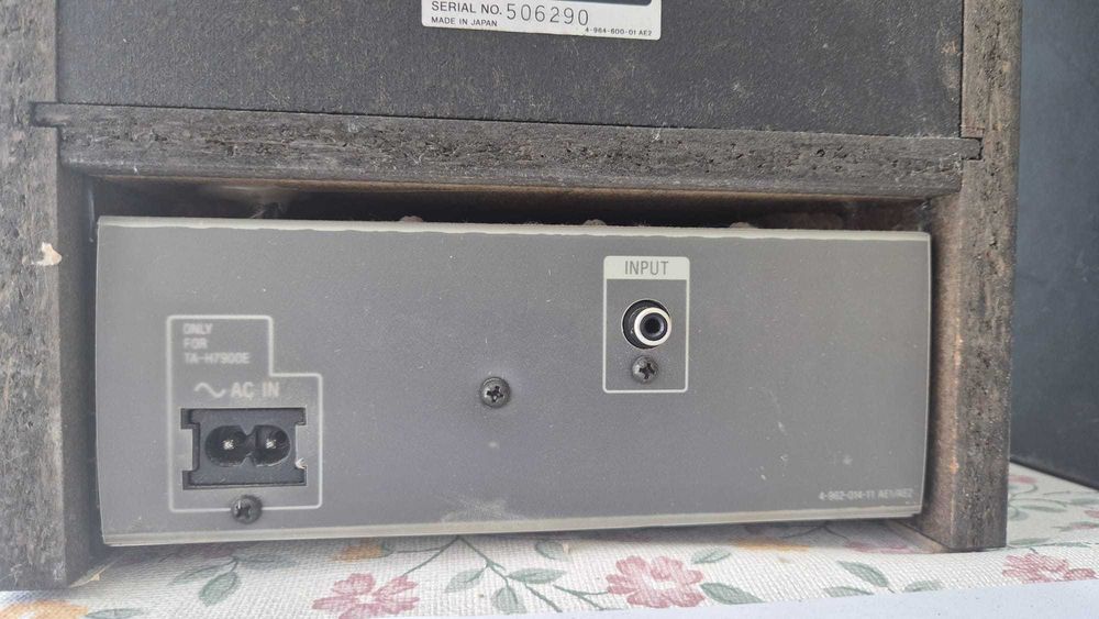 Colunas monitoras ativas SONY