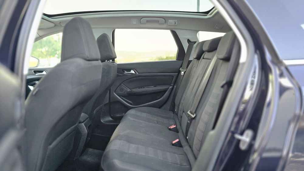 Peugeot 308 SW — fotografia 7
