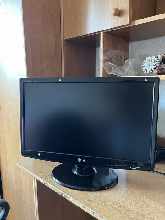 lg flatron w2243t - купить монитор для ПК - Цена на OLX.ua