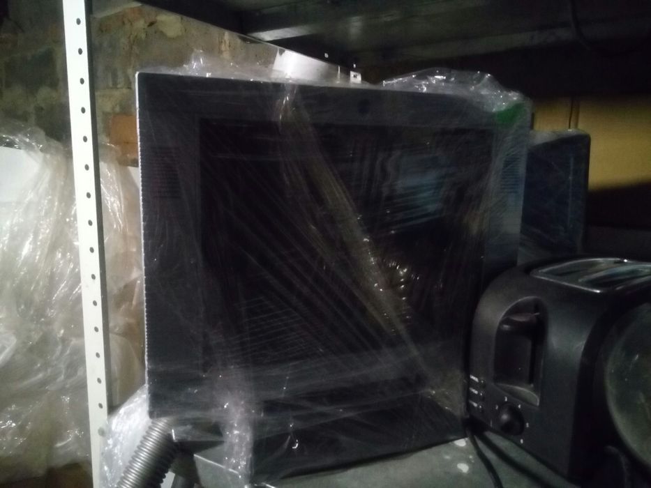 Монітор,телевізор.