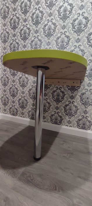 Продам функціональний стіл