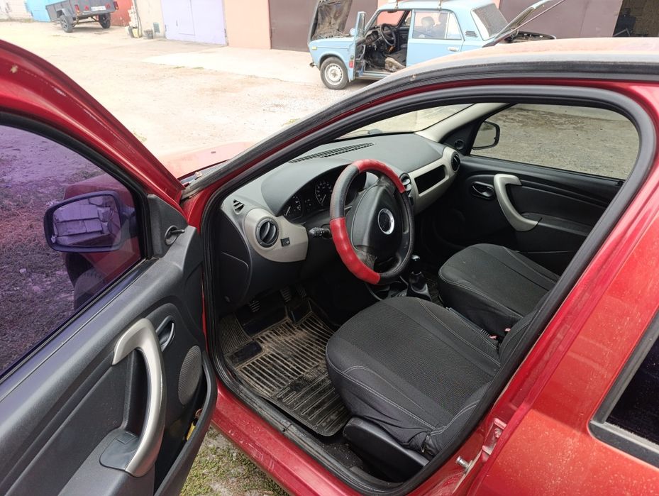 Продам Dacia Logan 1.4 Кондиционер