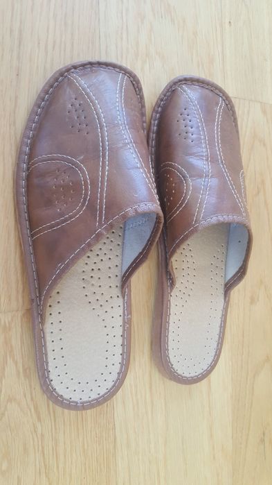 Pantofle kapcie męskie klapki brązowe wsuwane