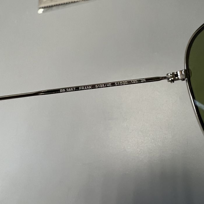 Ray Ban Frank Silver оригинал новые солнцезащитные очки (NEW) (UNISEX)