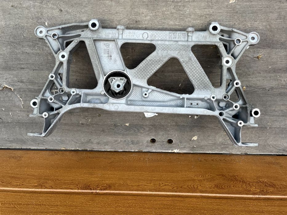 VW PASSAT  Arteon B8 LIFT Sanki wózek ława kołyska  przód SKODA Seat